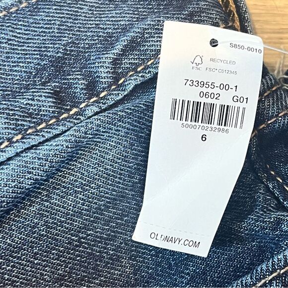 NWT Old Navy High-Waisted Button-Fly Slouchy Straight Secret-Slim Pockets Jeans - Picture 9 of 15